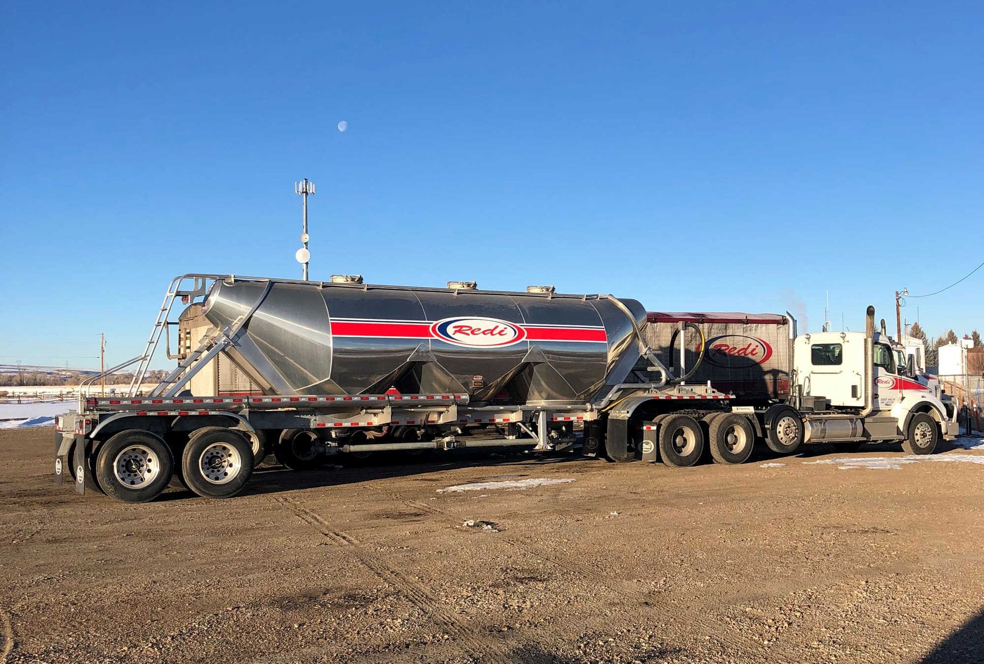 Redi Services expands trucking services into the pneumatic services arena